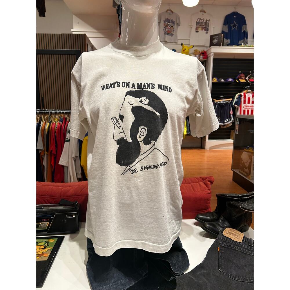 Vintage Sigmund Freud "What's On a Man's Mind" Rare Tee Size Large